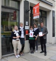 Mitarbeiter der Tourist-Information (Andere) (Andere) Mitarbeiter der Tourist-Information (Andere) (Andere)