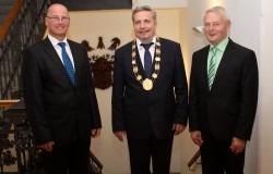 OB rolf schmidt amtsantritt 2015 06 01a (Andere) (2) OB rolf schmidt amtsantritt 2015 06 01a (Andere) (2)